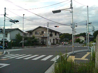 加茂川沿ひの生家